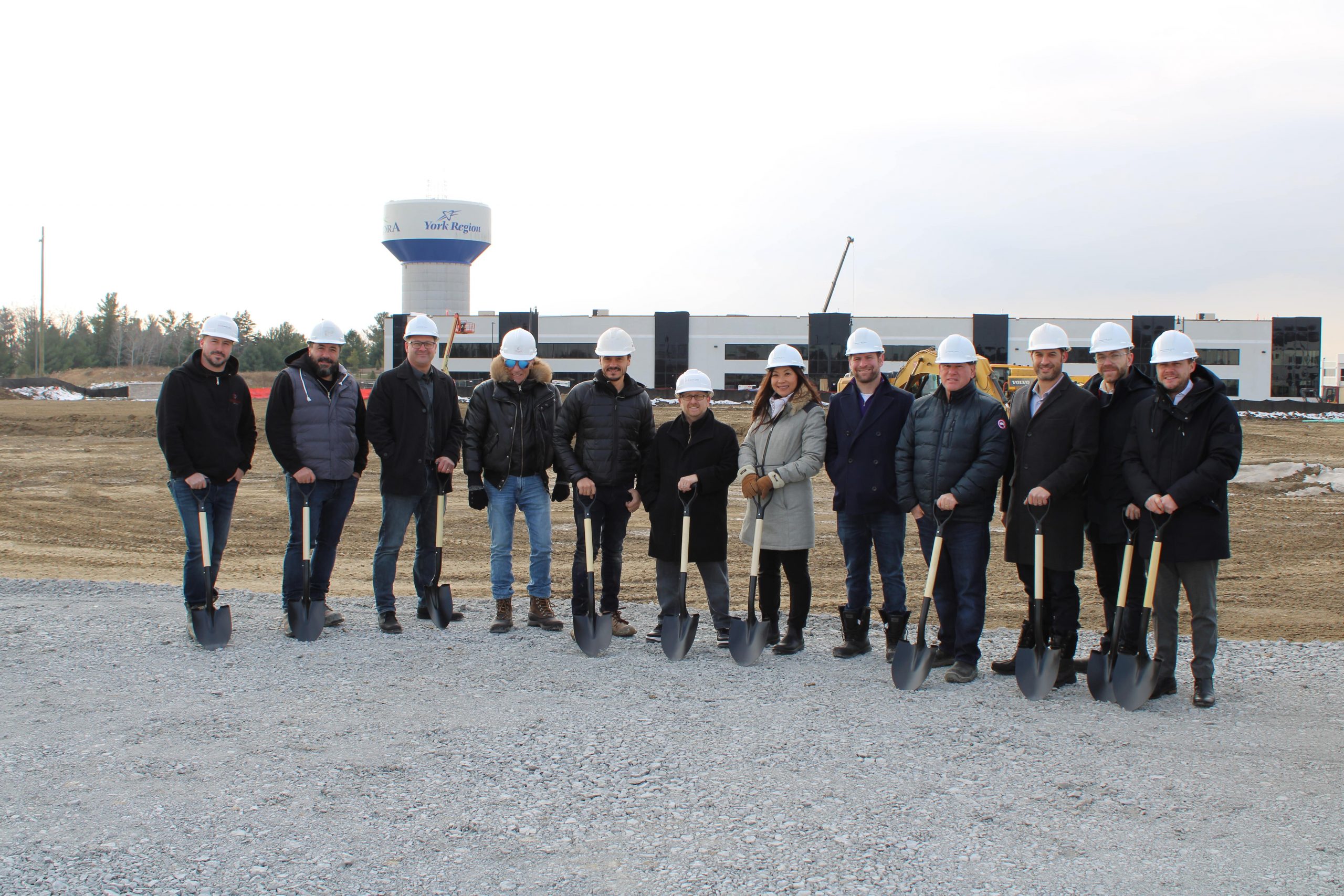 Fiera Immobilier et Berkshire Axis Development inaugurent le parc commercial Addison Hall Fiera Immobilier et Berkshire Axis Development inaugurent le parc commercial Addison Hall